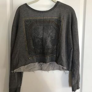 Cropped grey sweater